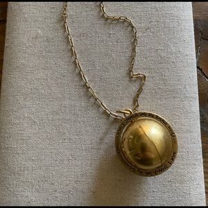 INDIA HICKS spinning world charm